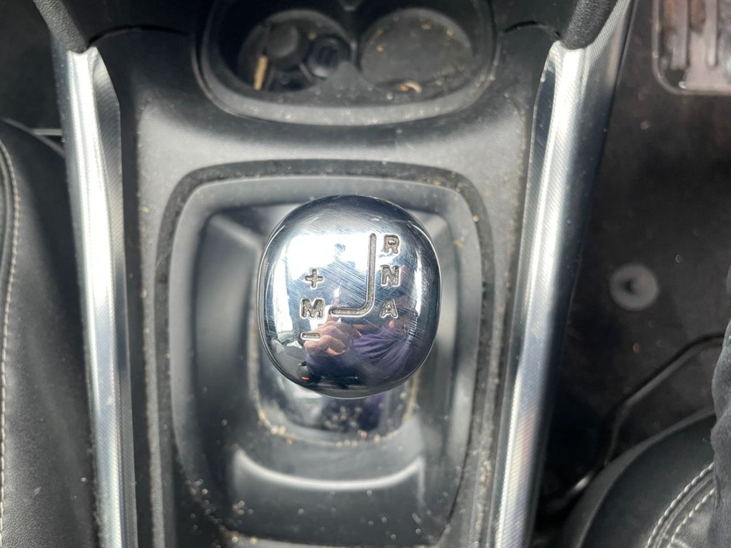 Used Peugeot 2008 2014 for sale - 77521325: Photo 24