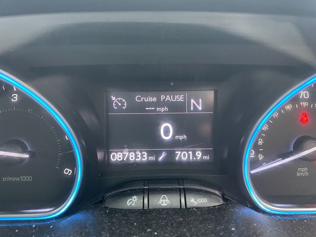 Used Peugeot 2008 2014 for sale - 77521325: Photo 25