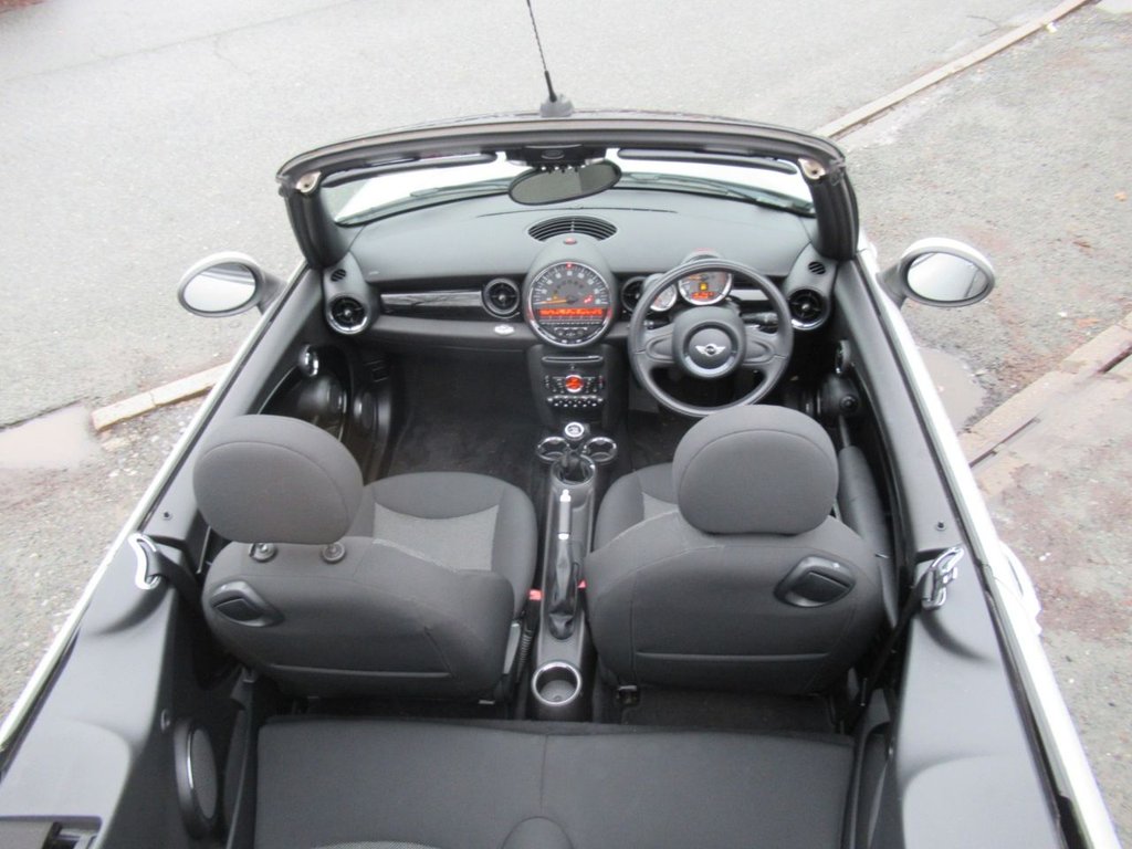 Used MINI Convertible 2015 for sale - 76973643: Photo 16