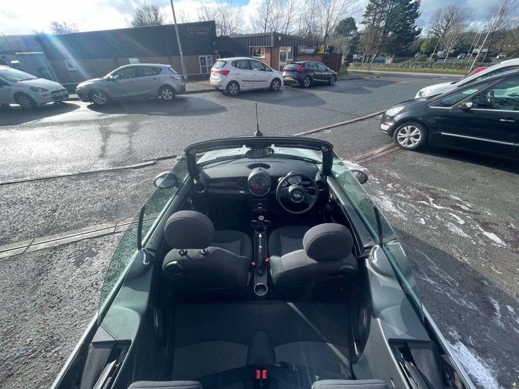 Used MINI Convertible 2015 for sale - 76973643: Photo 31