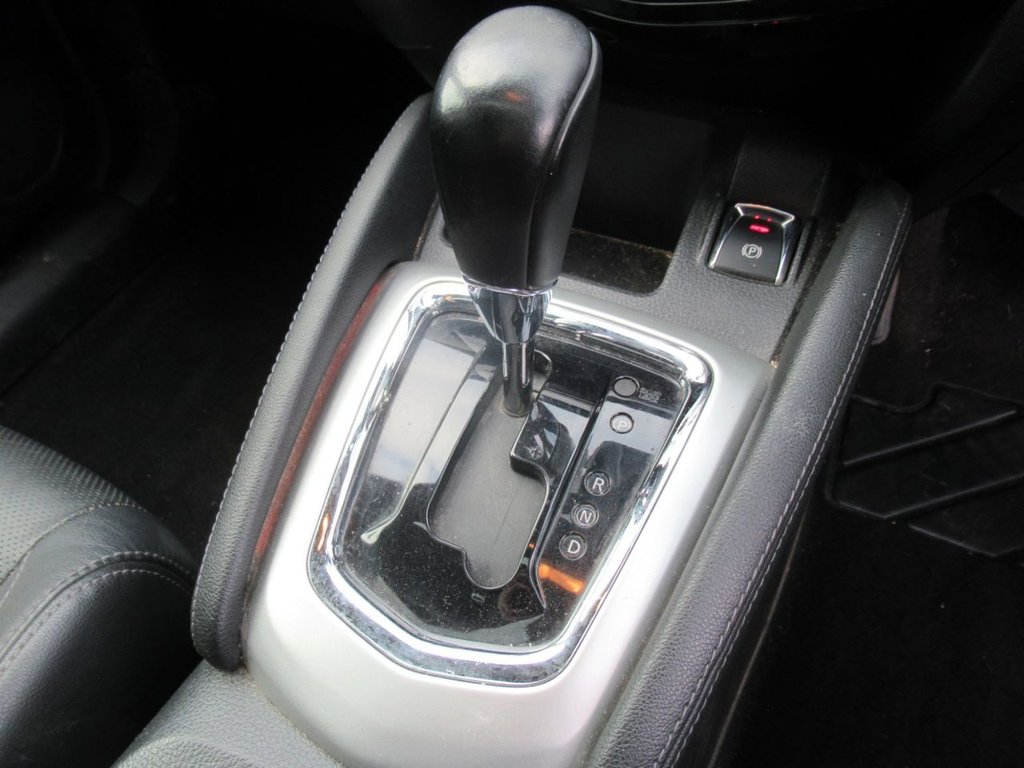 Used Nissan Qashqai 2014 for sale - 76280276: Photo 15