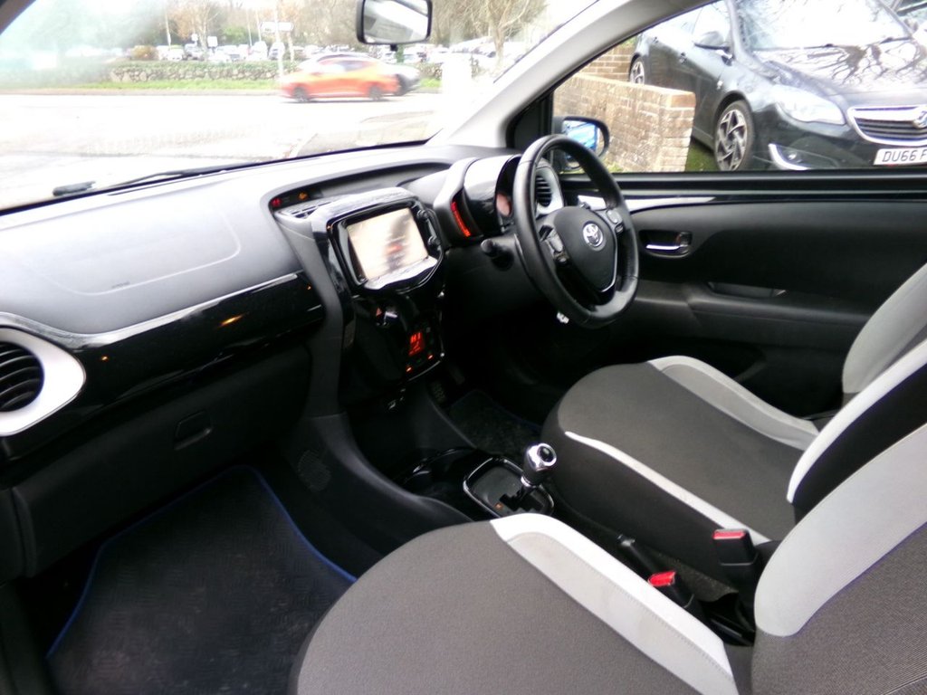 Used Toyota AYGO 2015 for sale - 76900639: Photo 19