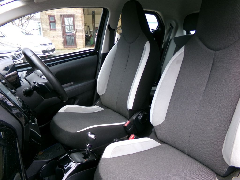 Used Toyota AYGO 2015 for sale - 76900639: Photo 21