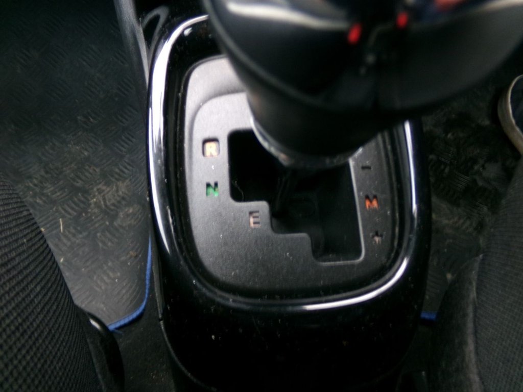 Used Toyota AYGO 2015 for sale - 76900639: Photo 26