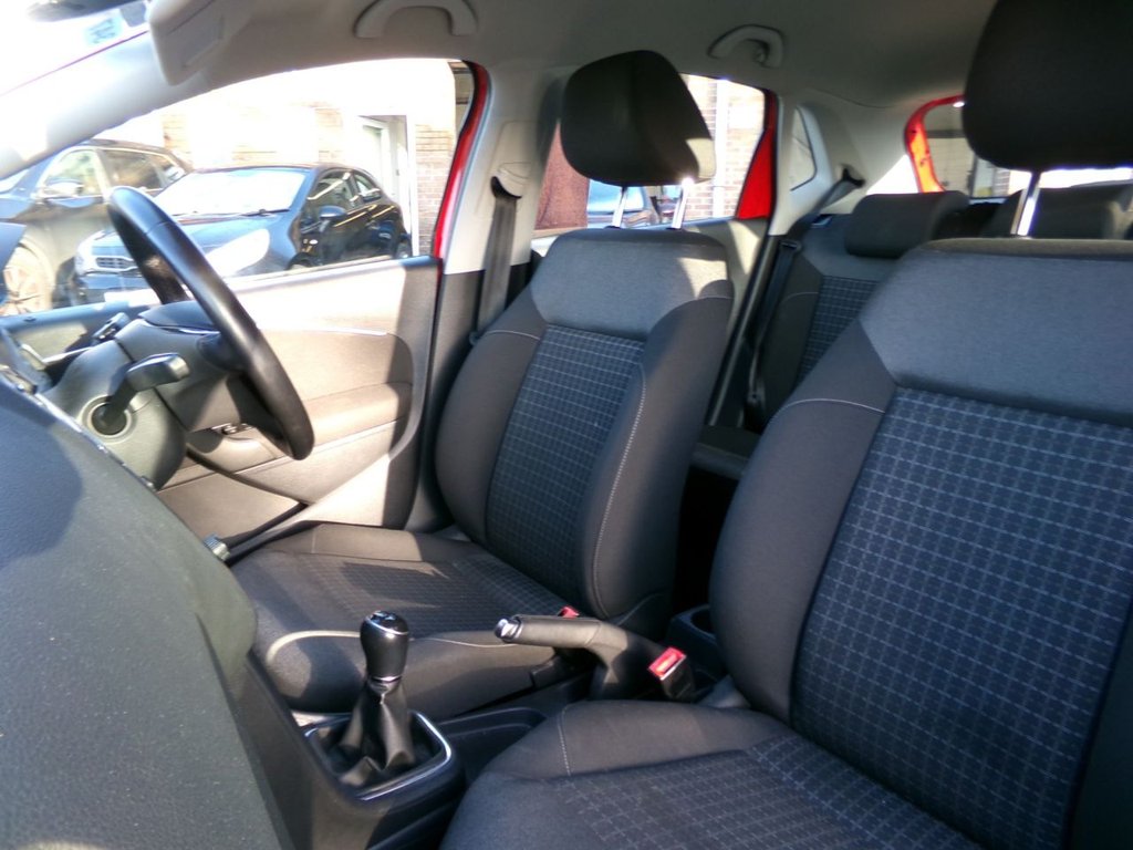 Used Volkswagen Polo 2015 for sale - 76798101: Photo 21