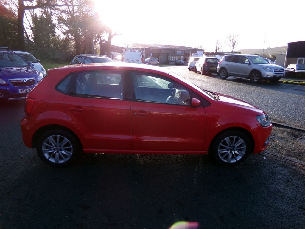 Used Volkswagen Polo 2015 for sale - 76798101: Photo 6