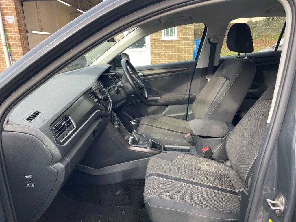 Used Volkswagen T-Roc 2019 for sale - 77275979: Photo 23