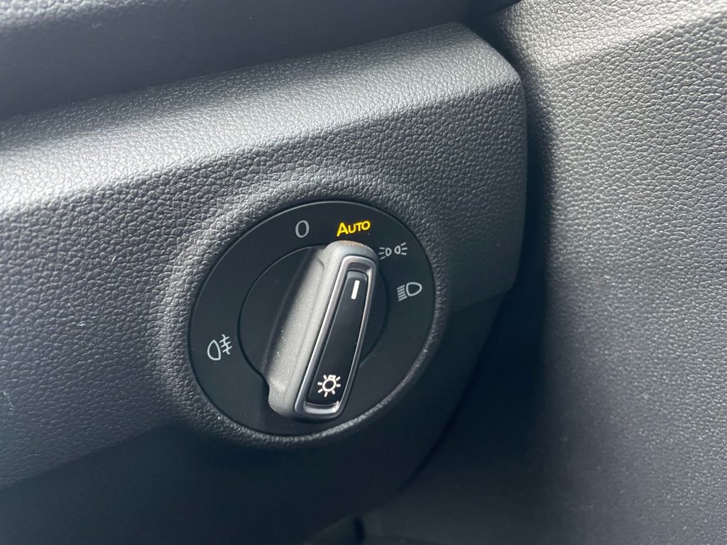 Used Volkswagen T-Roc 2019 for sale - 77275979: Photo 30