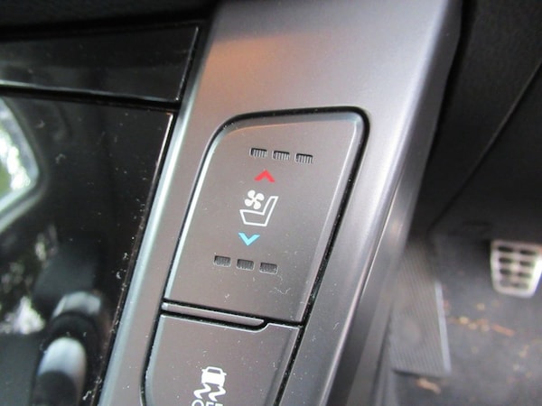 Used Hyundai i40 2017 for sale - 76303496: Photo 15
