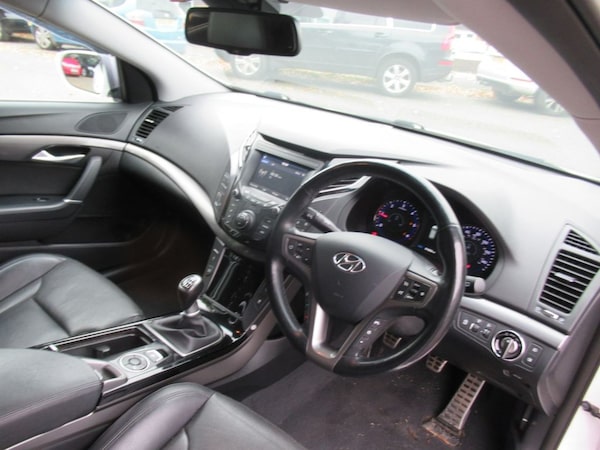 Used Hyundai i40 2017 for sale - 76303496: Photo 24