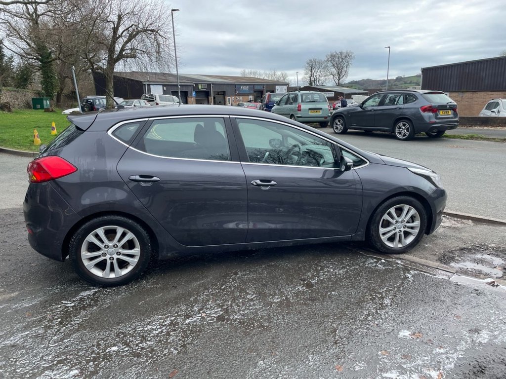 Used Kia Ceed 2012 for sale - 77780287: Photo 11