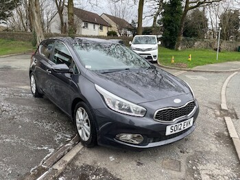 Used Kia Ceed 2012 for sale - 77780287: Photo