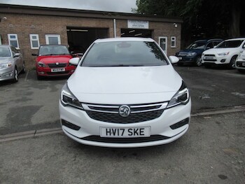 Used Vauxhall Astra 2017 for sale - 75573146: Photo