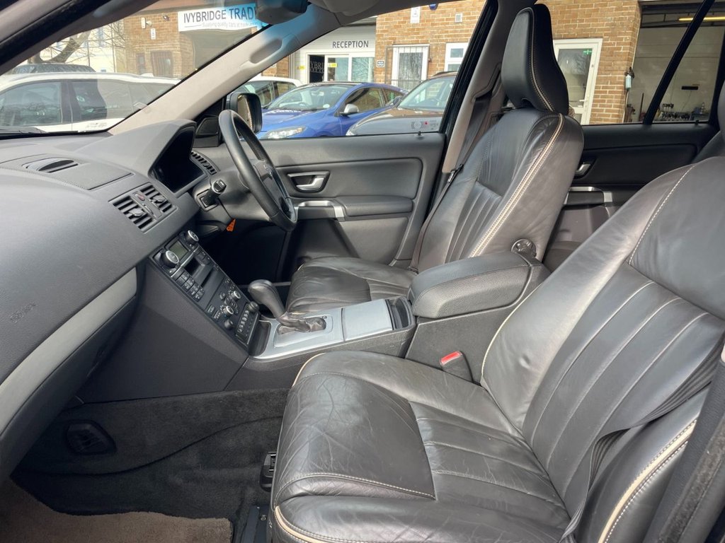 Used Volvo XC90 2010 for sale - 77463898: Photo 23