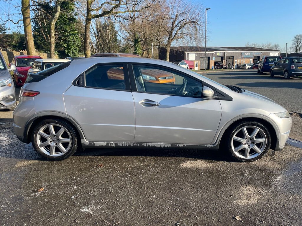 Used Honda Civic 2006 for sale - 77967385: Photo 9