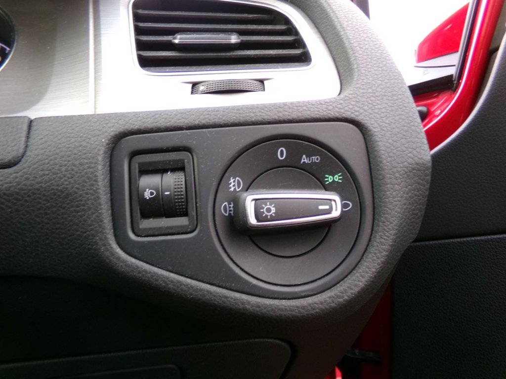 Used Volkswagen Golf 2016 for sale - 77153223: Photo 17