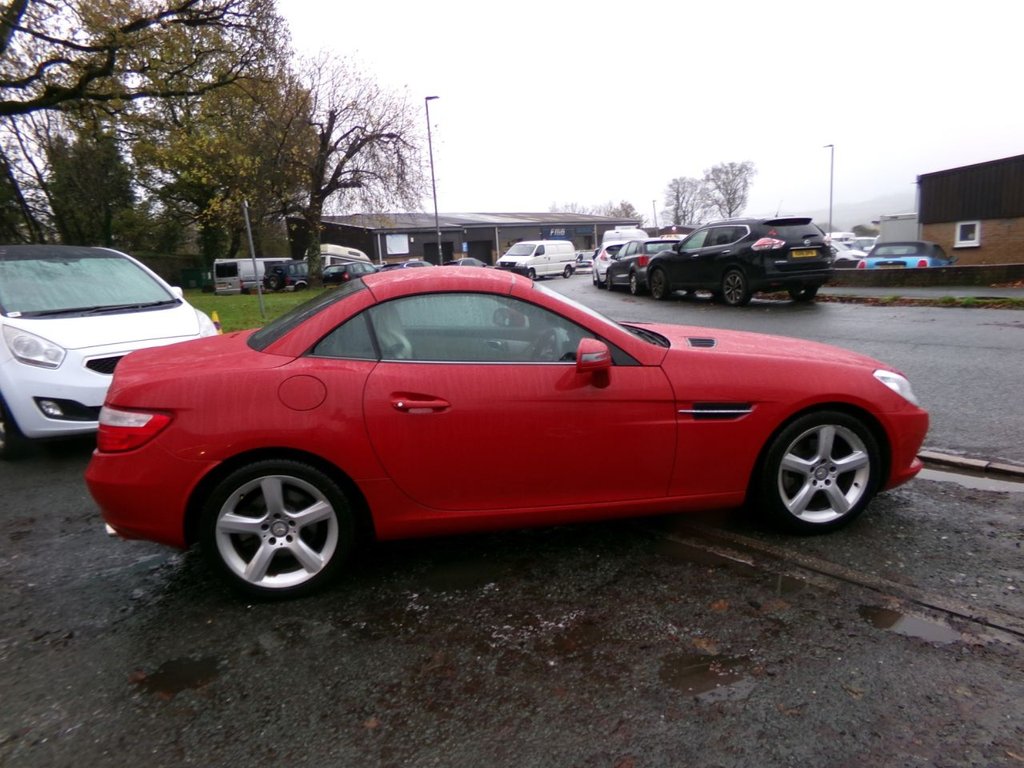 Used Mercedes-Benz SLK 2011 for sale - 76909787: Photo 12
