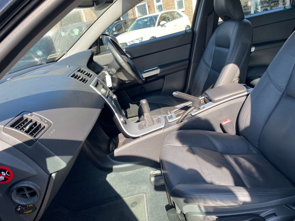 Used Volvo V50 2012 for sale - 77936961: Photo 21