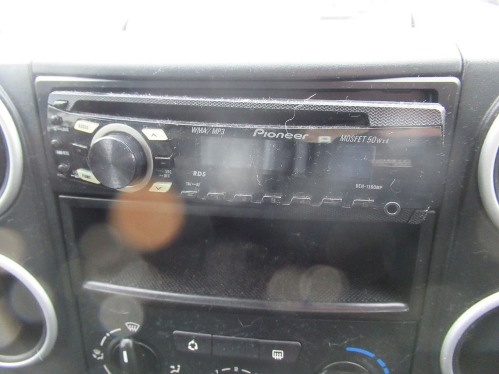 Vehicle 29
