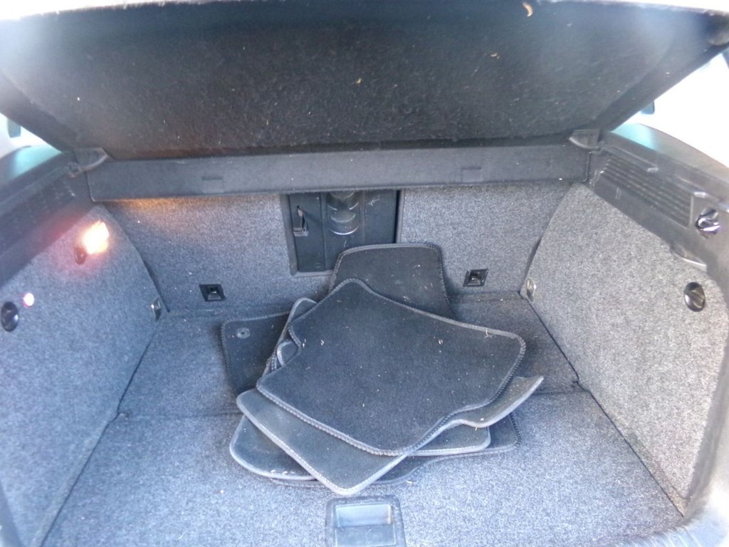 Used Volkswagen Tiguan 2014 for sale - 76798110: Photo 18