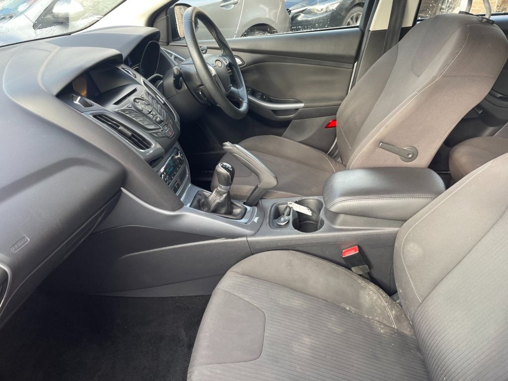 Used Ford Focus 2011 for sale - 77498439: Photo 20