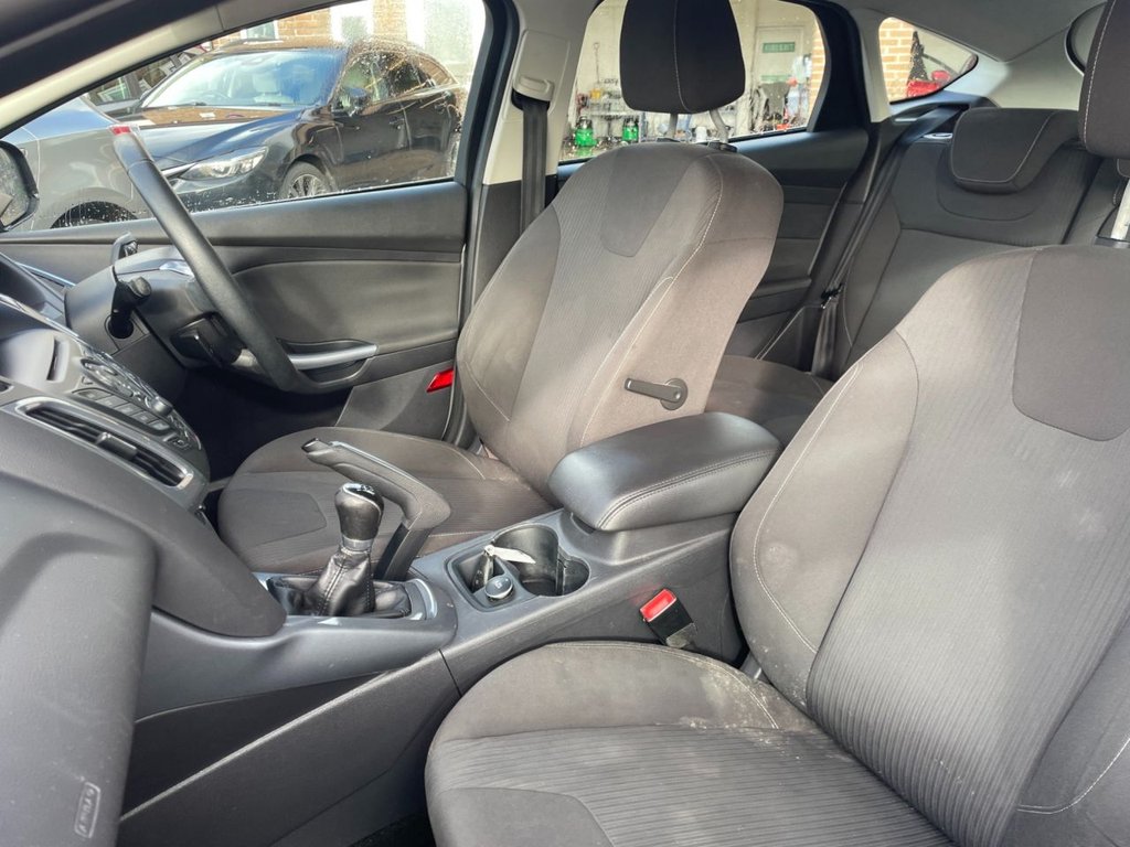 Used Ford Focus 2011 for sale - 77498439: Photo 21