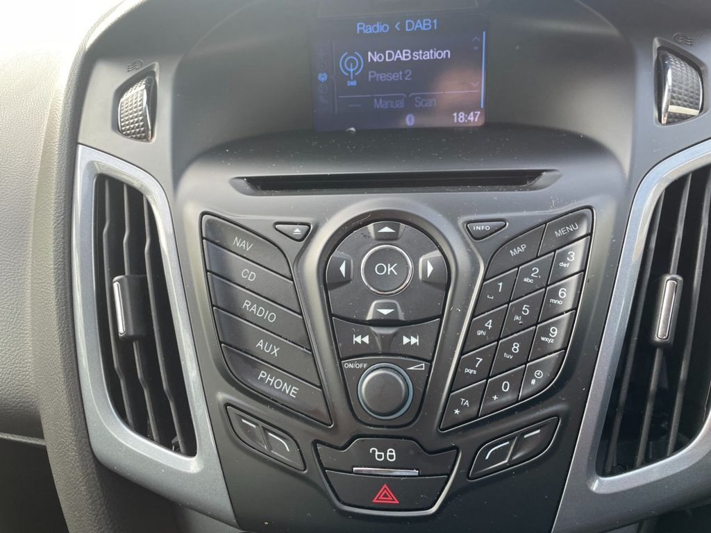 Used Ford Focus 2011 for sale - 77498439: Photo 23