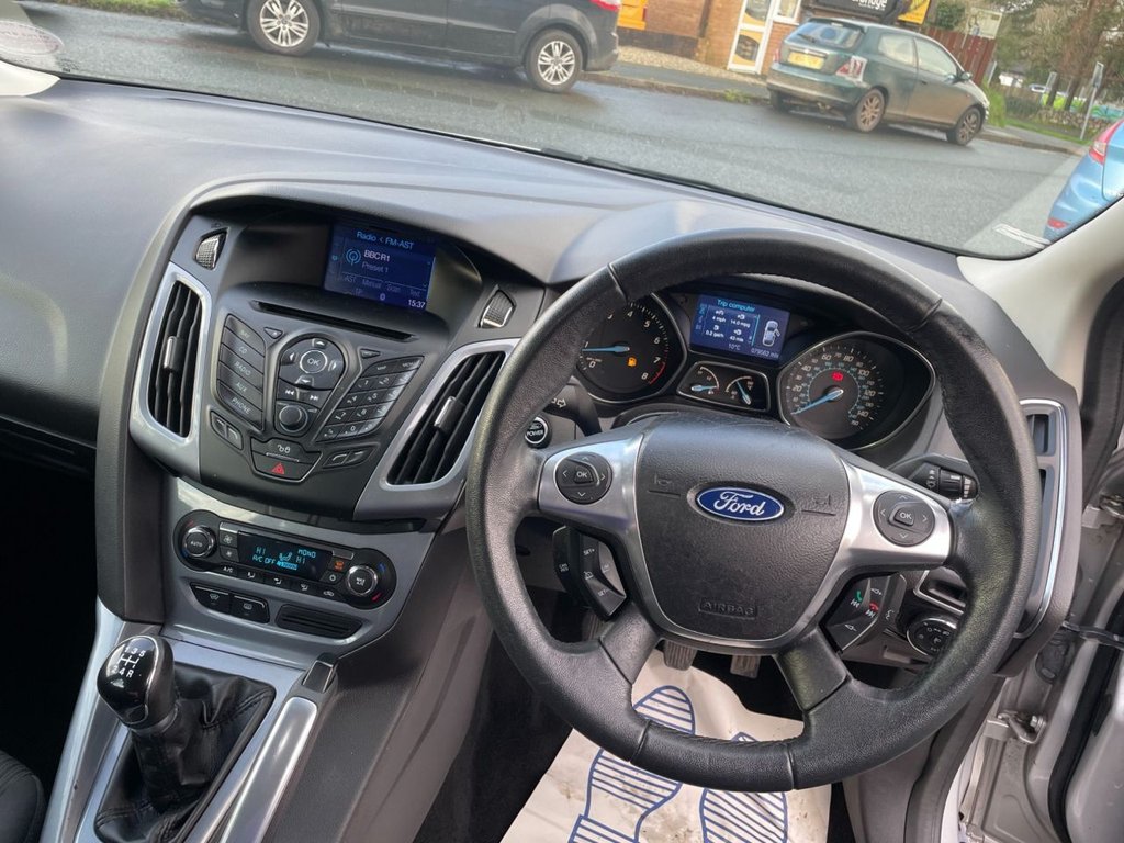 Used Ford Focus 2011 for sale - 77498439: Photo 30