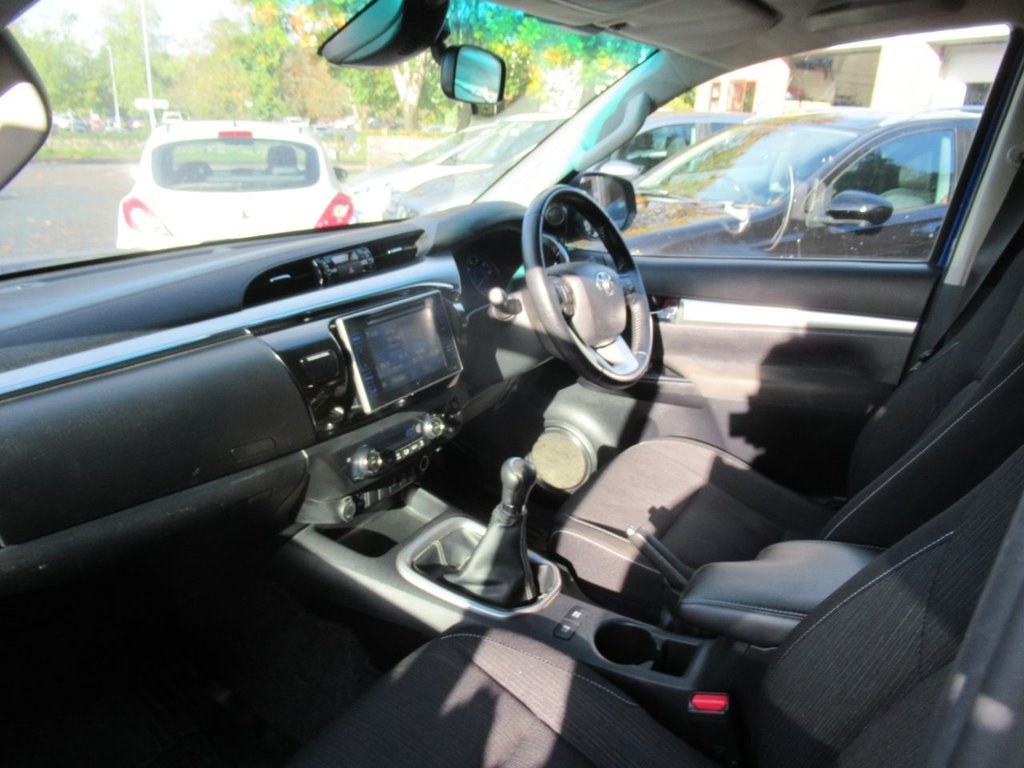 Used Toyota Hilux 2016 for sale - 76356659: Photo 19