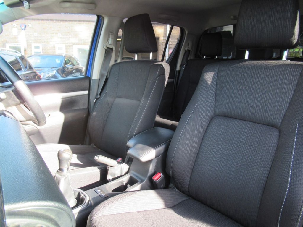 Used Toyota Hilux 2016 for sale - 76356659: Photo 21