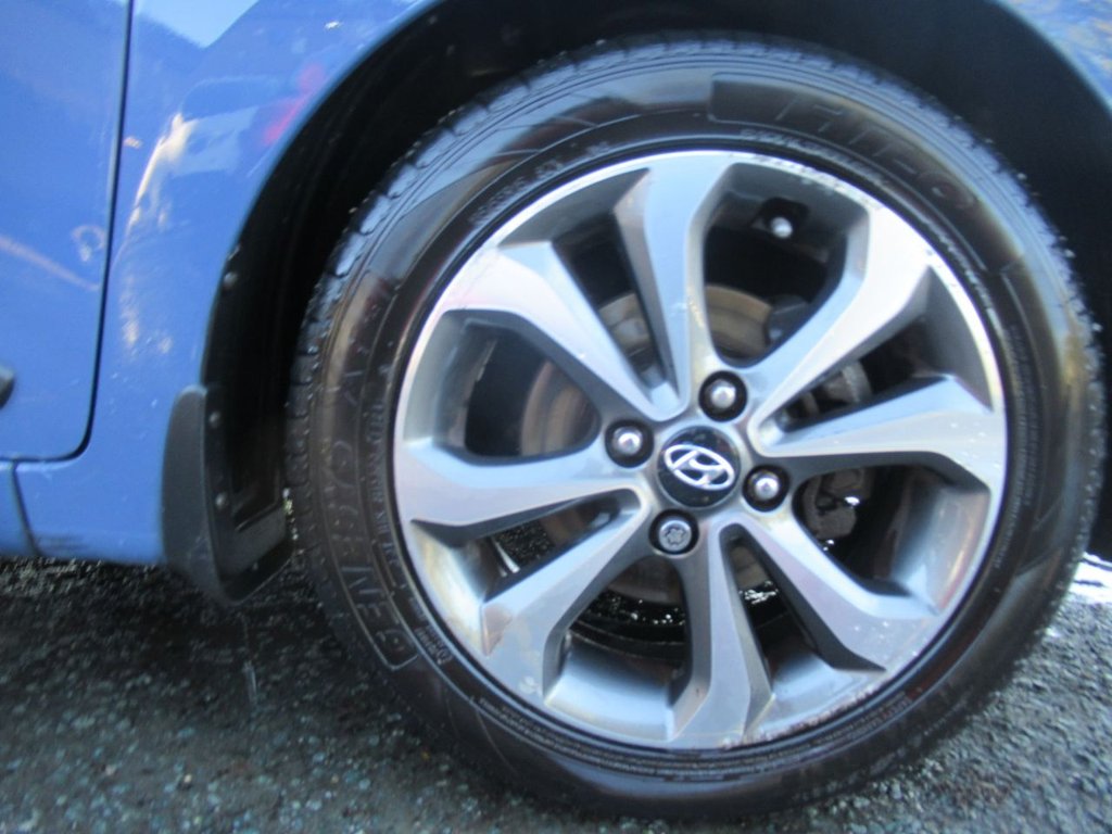 Used Hyundai i10 2017 for sale - 76048547: Photo 14