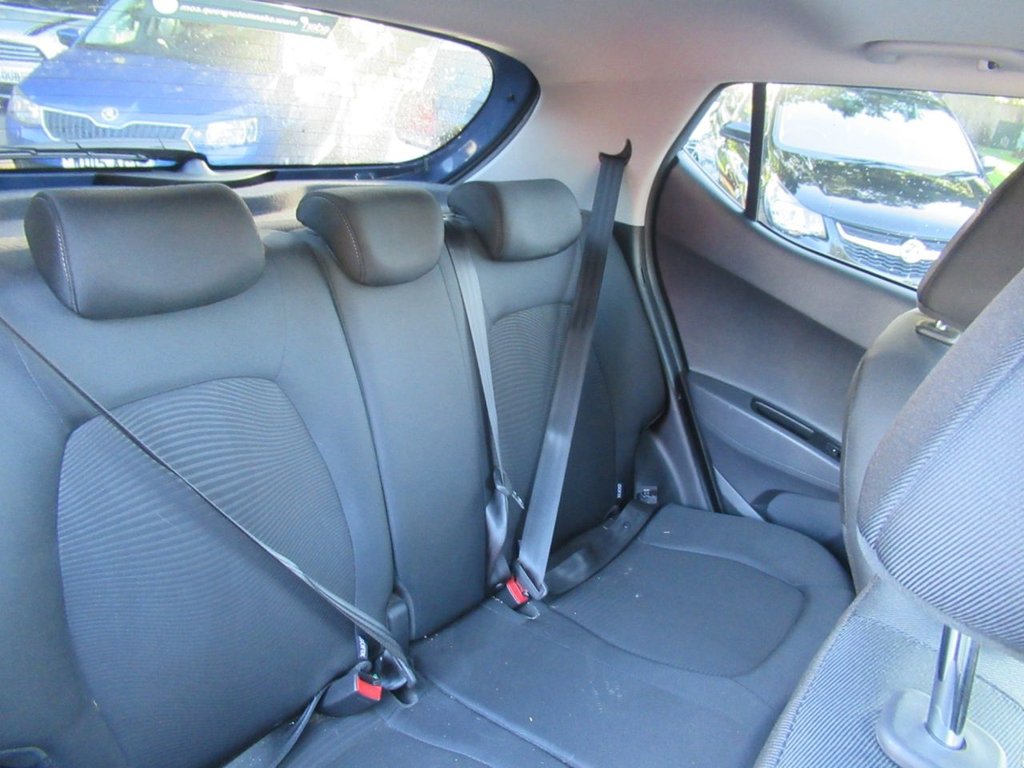 Used Hyundai i10 2017 for sale - 76048547: Photo 16