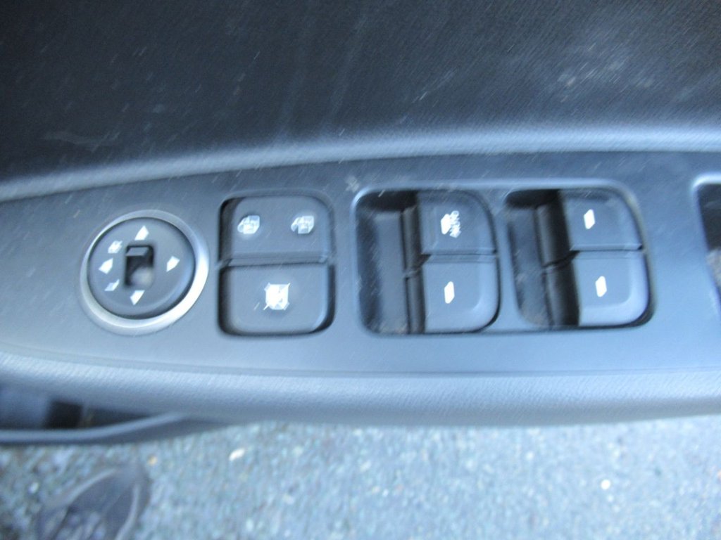 Used Hyundai i10 2017 for sale - 76048547: Photo 22