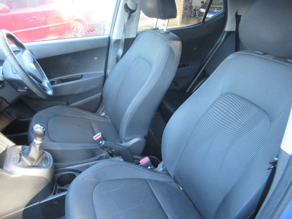 Used Hyundai i10 2017 for sale - 76048547: Photo 36