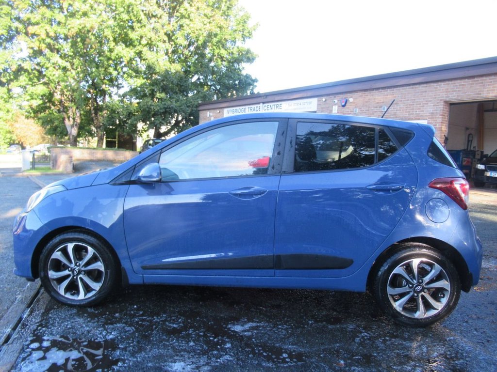 Used Hyundai i10 2017 for sale - 76048547: Photo 6