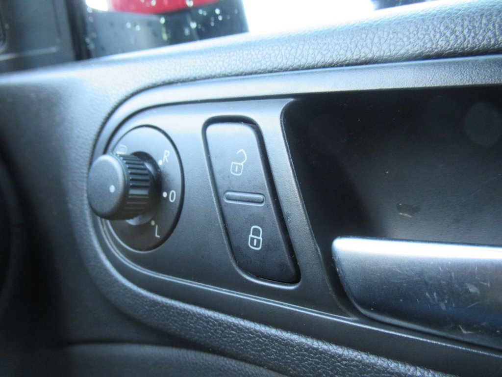 Used Volkswagen Beetle 2013 for sale - 75911515: Photo 25