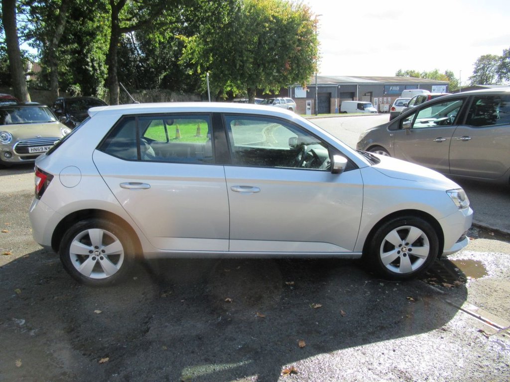 Used Skoda Fabia 2015 for sale - 76080490: Photo 6