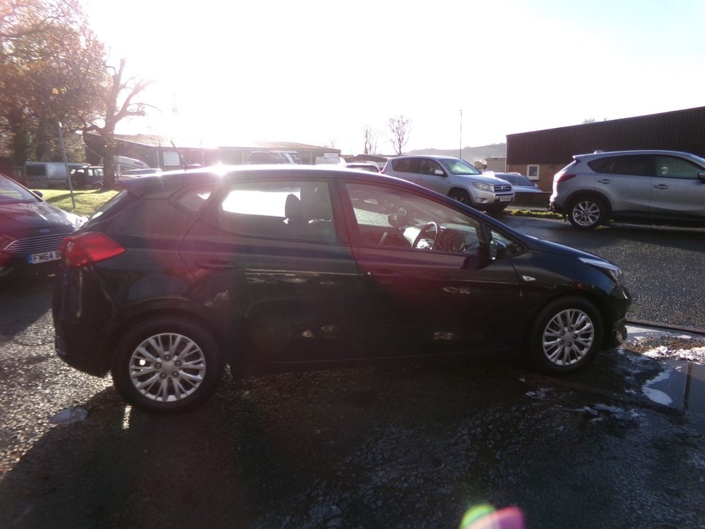 Used Kia Ceed 2017 for sale - 76784102: Photo 11