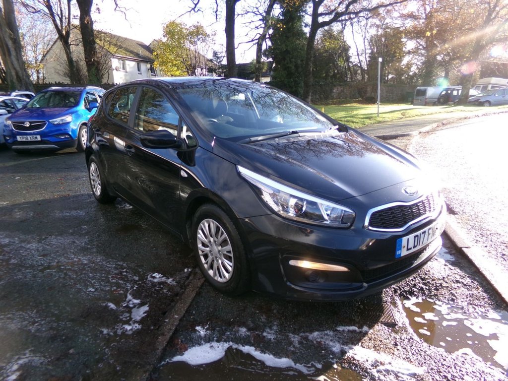 Used Kia Ceed 2017 for sale - 76784102: Photo 4