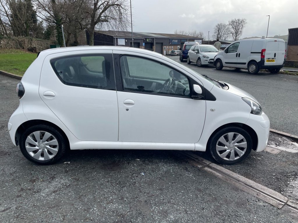 Used Toyota AYGO 2013 for sale - 77408363: Photo 11