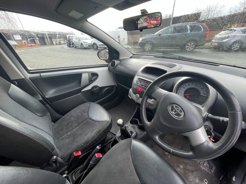 Used Toyota AYGO 2013 for sale - 77408363: Photo 17