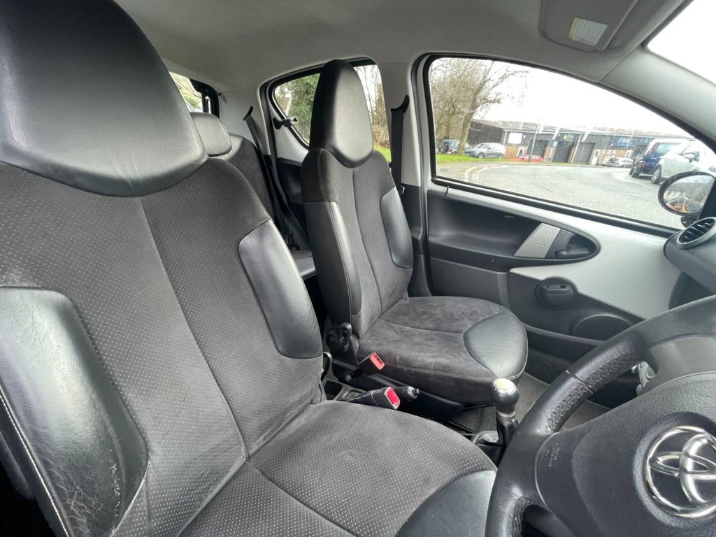 Used Toyota AYGO 2013 for sale - 77408363: Photo 18