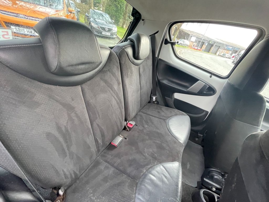 Used Toyota AYGO 2013 for sale - 77408363: Photo 19