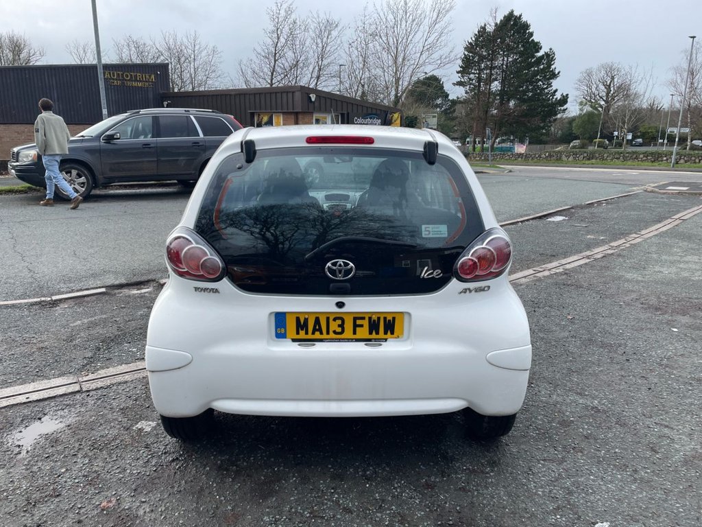 Used Toyota AYGO 2013 for sale - 77408363: Photo 9