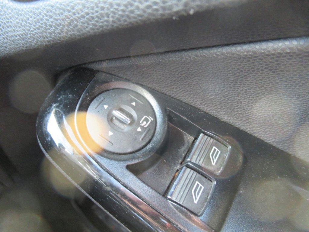 Used Ford Fiesta 2014 for sale - 76280247: Photo 22