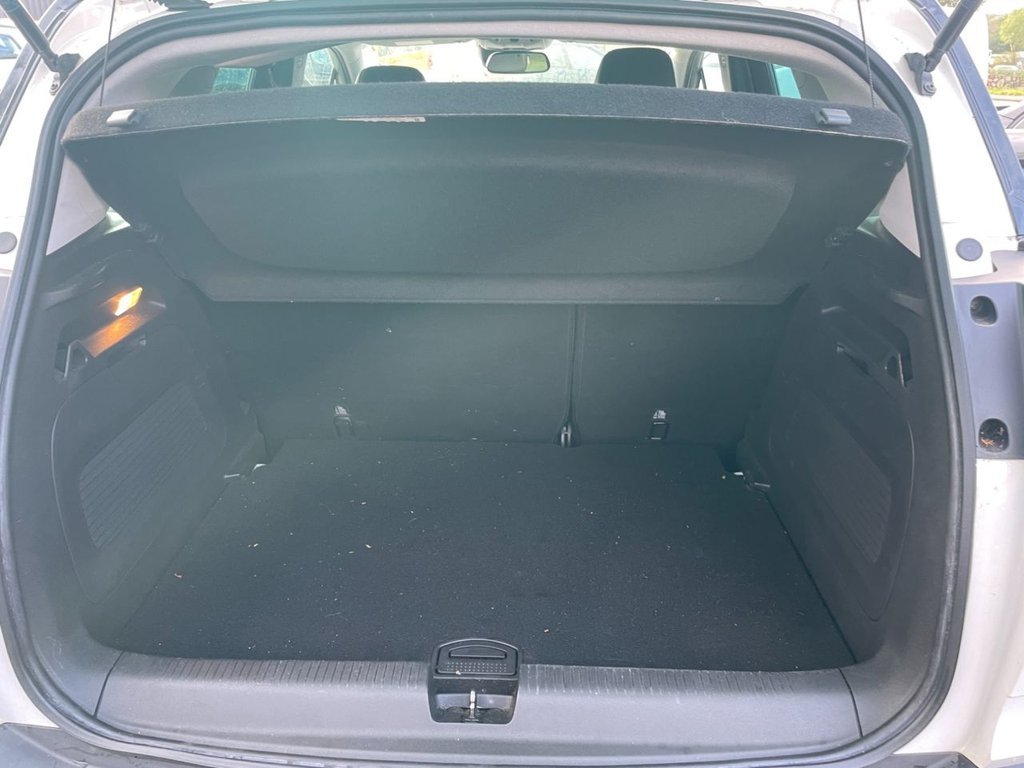 Used Vauxhall Crossland X 2017 for sale - 77437164: Photo 19