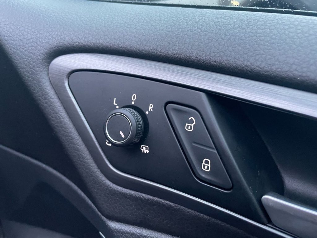 Used Volkswagen Golf 2019 for sale - 77133296: Photo 30