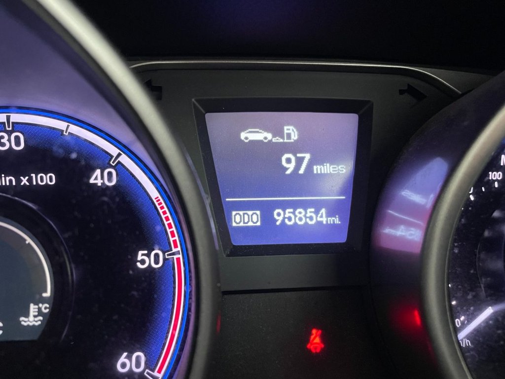 Used Hyundai Ix35 2011 for sale - 77133415: Photo 23