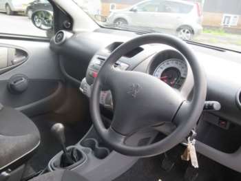 Used Peugeot 107 2011 for sale - 74542355: Photo