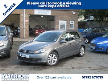 Volkswagen - Golf